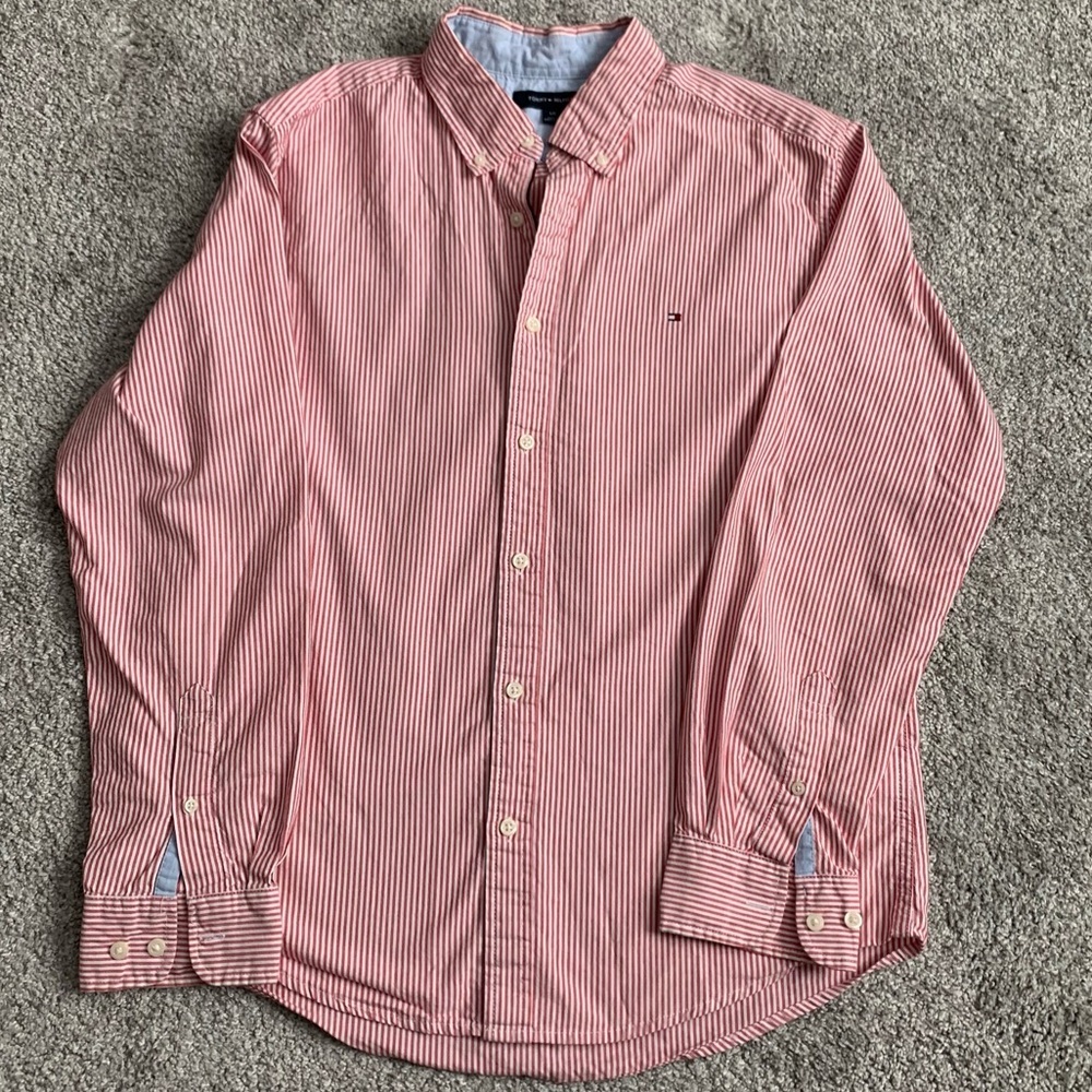 Tommy Hilfiger red white striped men’s button down dress shirt size large